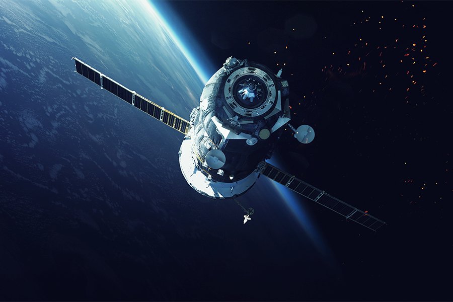 satellite dans l'espace